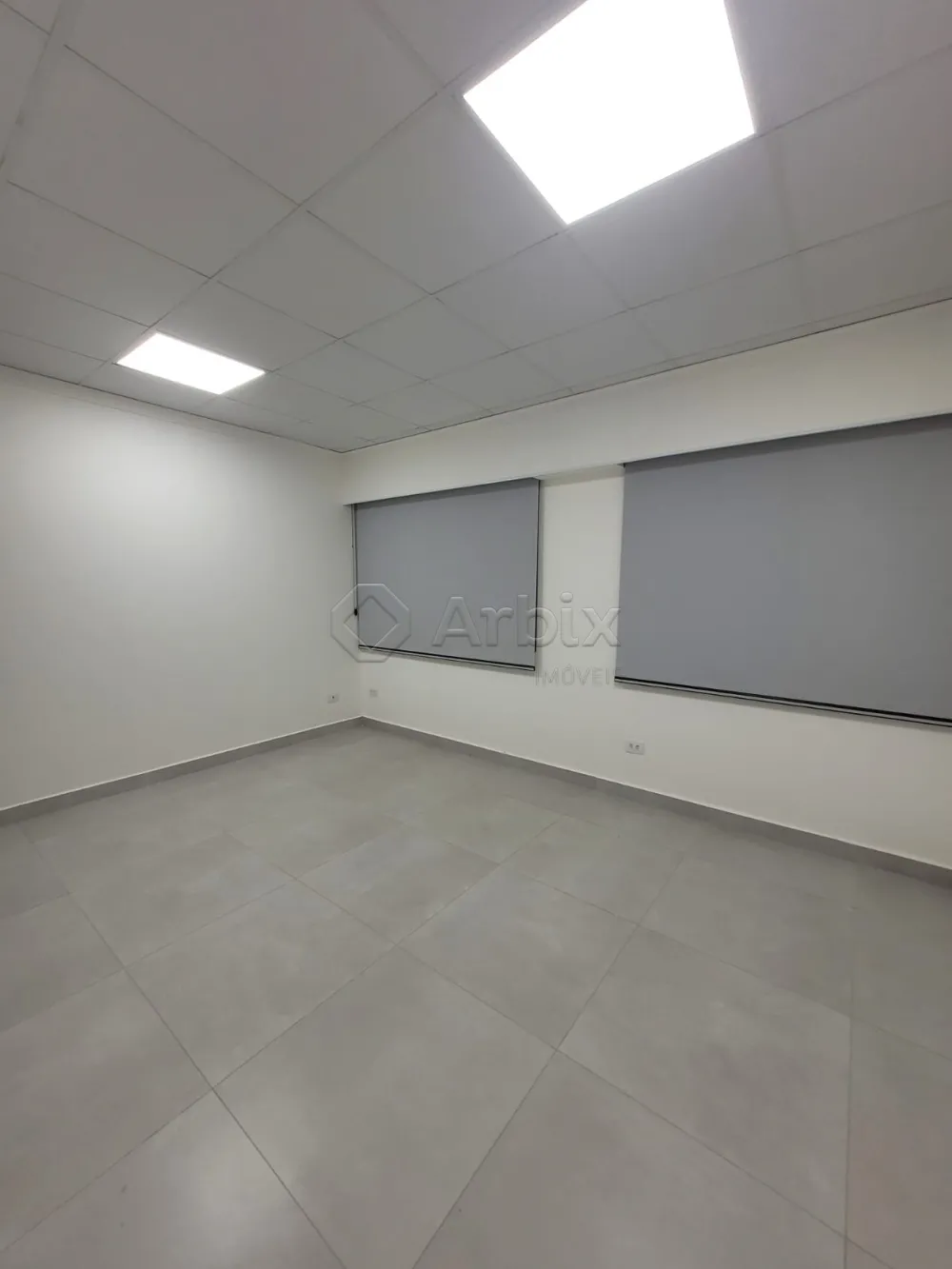 Alugar Comercial / Sala Comercial em Condom&iacute;nio em Santa B&aacute;rbara D`Oeste R$ 1.627,35 - Foto 1